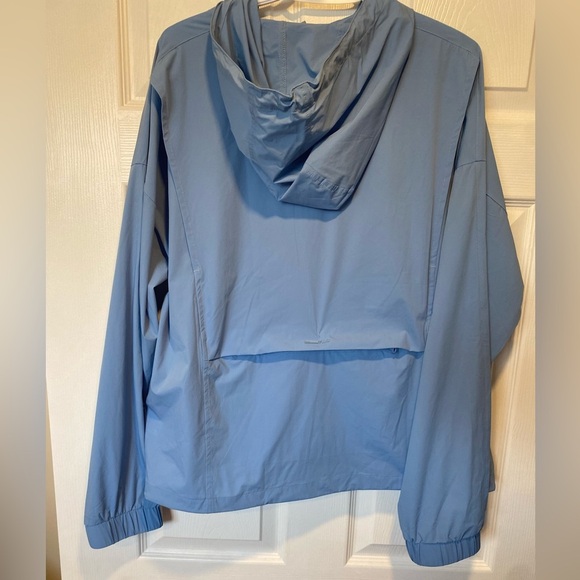 Like New! Push FWD Women’s Aviate Windbreaker Jacket Size XL - Picture 12 of 12